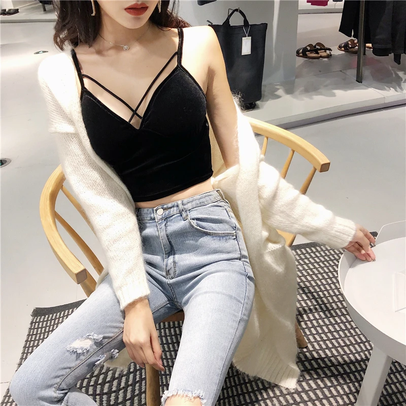Sexy Backless Velvet Women Camis Black Green Blue Coffee Chest Pad Strap Camis Tops Velour Crop Top Deep V-neck Club Vest Tops
Sexy Backless Velvet Women Camis Black Green Blue Coffee Chest Pad Strap Camis Tops Velour Crop Top Deep V-neck Club Vest Tops