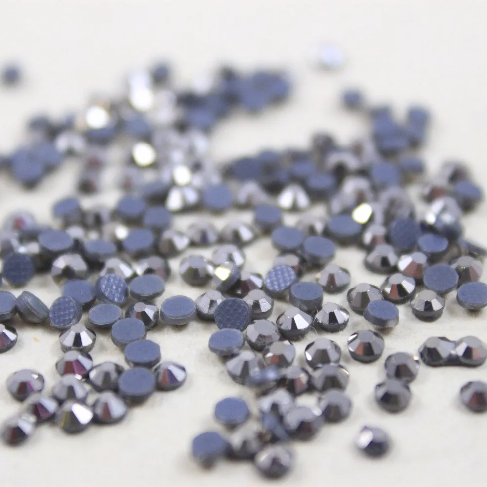 2500 pcs/lot SS8 about 2.5mm silver hotfix rhinestone Hot drilling DIY clothes/garment accessory
2500 pcs/lot SS8 about 2.5mm silver hotfix rhinestone Hot drilling DIY clothes/garment accessory