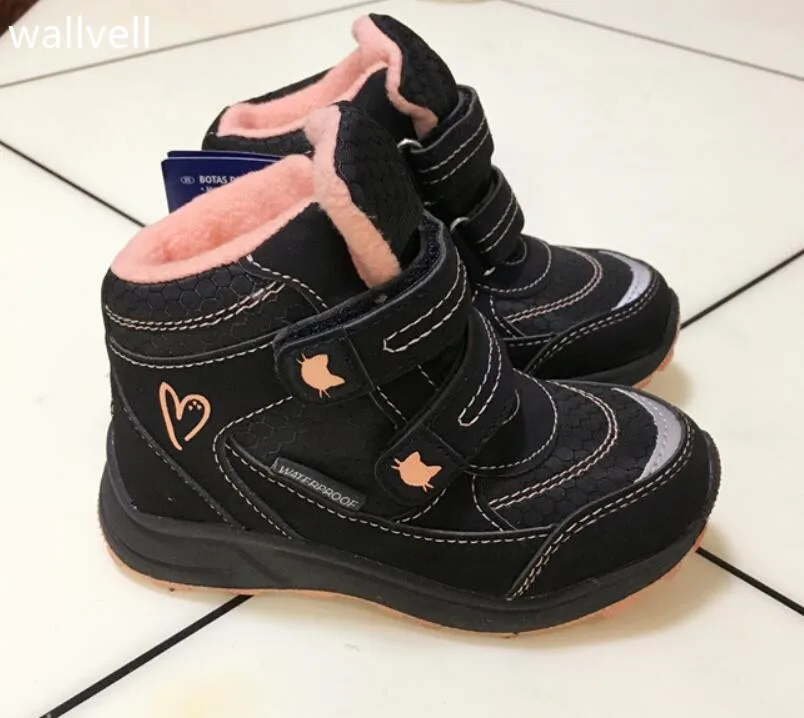 wallvell Girls snow boots autumn and winter girls boots non-slip waterproof warm boots for children
wallvell Girls snow boots autumn and winter girls boots non-slip waterproof warm boots for children