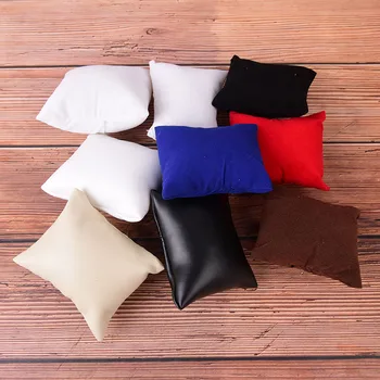 Fashion PU Or Velvet Leather Bracelet Watch Pillow Jewelry Display Boxes Holder Organizers
Fashion PU Or Velvet Leather Bracelet Watch Pillow Jewelry Display Boxes Holder Organizers