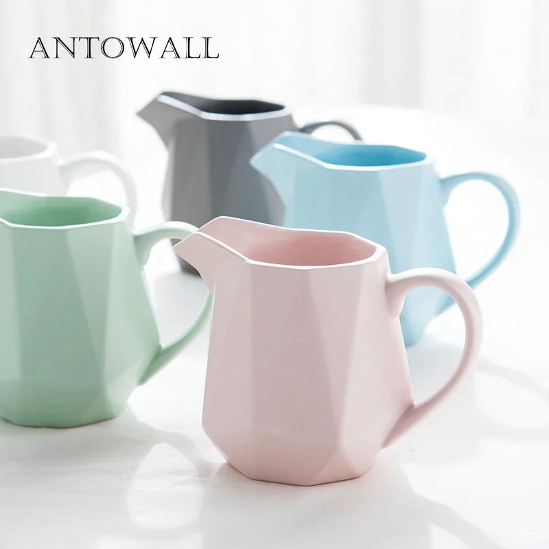 ANTOWALL Nordic ceramic kettle milk jar small milk pot diamond tableware Small luxury English afternoon tea milk jug kela
ANTOWALL Nordic ceramic kettle milk jar small milk pot diamond tableware Small luxury English afternoon tea milk jug kela