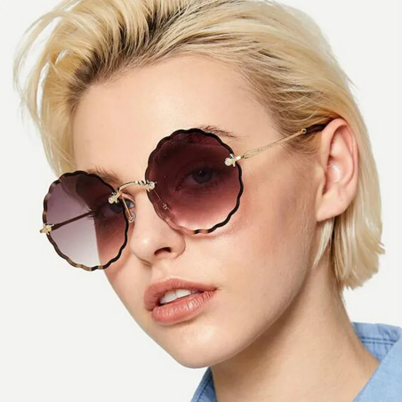 Женские солнцезащитные очки в форме цветка круглые зеркальные без оправы стиле