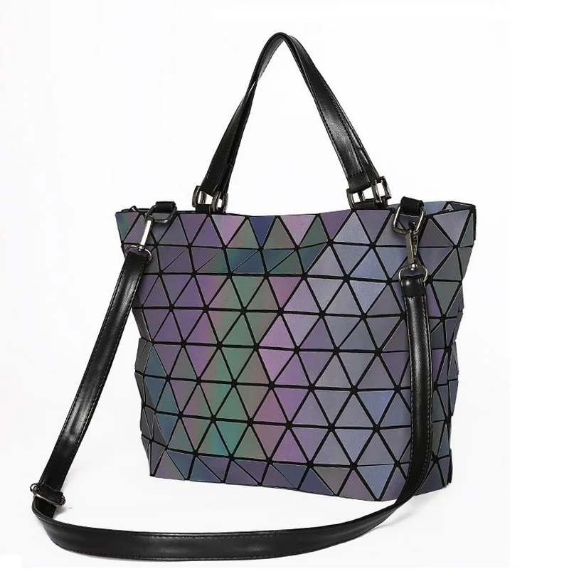 Matte Women Laser Geometry Handbag Sequins Mirror Saser Folding Shoulder Bags Fashion Luminous Diamond Casual Tote Bucket Bag
Matte Women Laser Geometry Handbag Sequins Mirror Saser Folding Shoulder Bags Fashion Luminous Diamond Casual Tote Bucket Bag