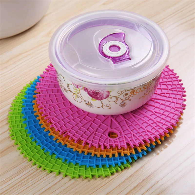 Silicone Mat Cup Bowl Thicken Placemat Insulation Pad Stand Hot Drink Pot Holder Kitchen Accessories Hot Coasters,Posavasos
Silicone Mat Cup Bowl Thicken Placemat Insulation Pad Stand Hot Drink Pot Holder Kitchen Accessories Hot Coasters,Posavasos