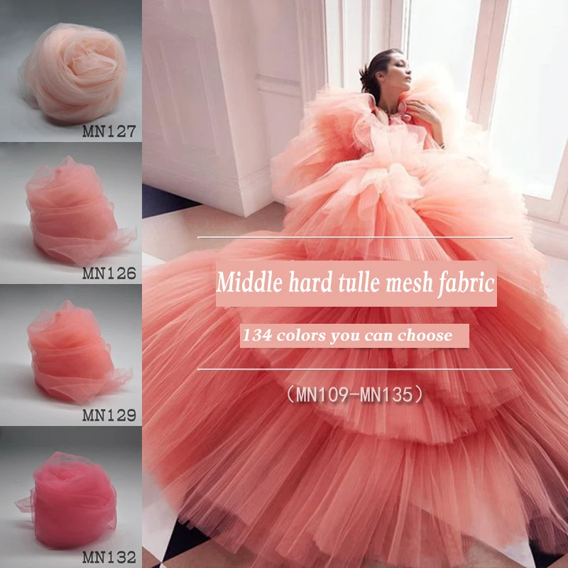 160cm width 2meters/lot middle Hard Tulle mesh fabric American net gauze by lot tulle wedding show dress skirt yarn cloth fabric
160cm width 2meters/lot middle Hard Tulle mesh fabric American net gauze by lot tulle wedding show dress skirt yarn cloth fabric