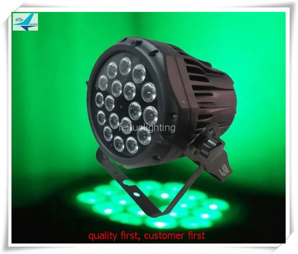 

IP65 Outdoor 18x10w Stage Par Can Light RGBW 4IN1 LED Uplight Waterproof Par64 Strobe DJ Disco Lighting (6pcs with fly case)