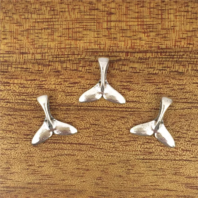 20pcs Charm Dolphin Tail 16*16mm Tibetan Silver Plated Pendant Antique Jewelry Accessories DIY Crafts
20pcs Charm Dolphin Tail 16*16mm Tibetan Silver Plated Pendant Antique Jewelry Accessories DIY Crafts