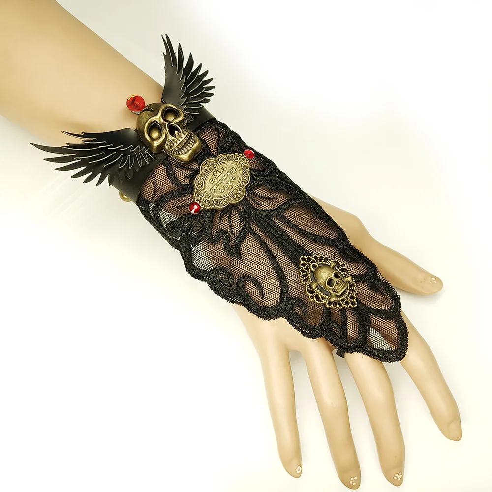 A New Halloween Series of Personal Gloves with Black Lace Bracelet and Skeleton Wings from Europe and America
A New Halloween Series of Personal Gloves with Black Lace Bracelet and Skeleton Wings from Europe and America