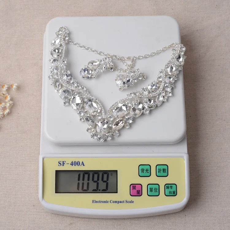 2910557199_701197760