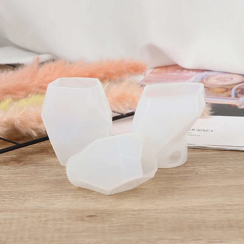 Soap Molds Crystal Irregular Geometric Jewelry Mold Silicone Resin Ornaments Craft Making Decoration
Soap Molds Crystal Irregular Geometric Jewelry Mold Silicone Resin Ornaments Craft Making Decoration