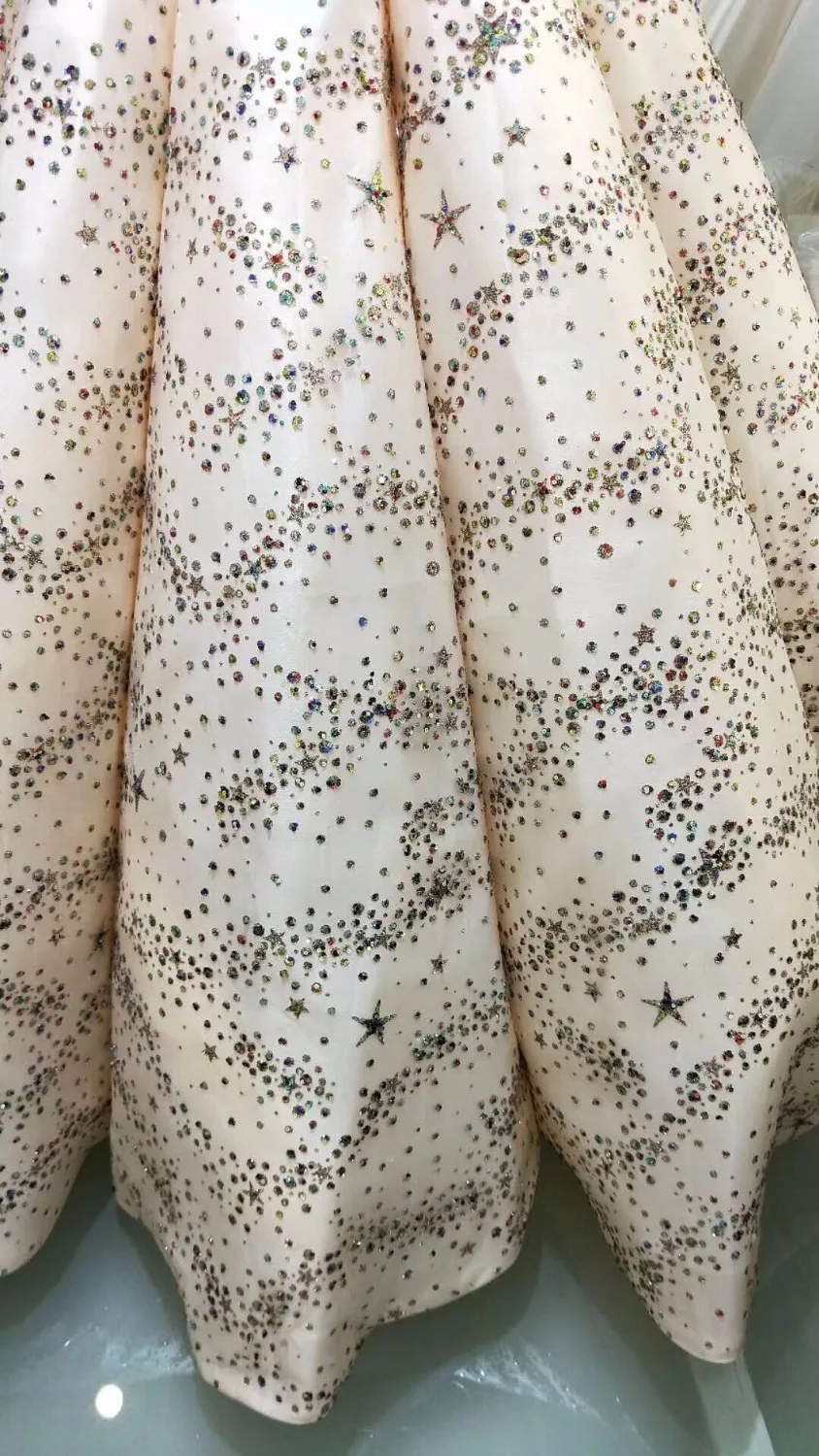 glued glitter French tulle lace fabric African net lace fabric J-51120 for wedding party dress
glued glitter French tulle lace fabric African net lace fabric J-51120 for wedding party dress