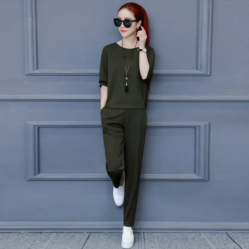 Autumn Long Sleeve Sweatshirts Women Set Tracksuit Casual Suit Tops Pants Two Piece Set
Autumn Long Sleeve Sweatshirts Women Set Tracksuit Casual Suit Tops Pants Two Piece Set
