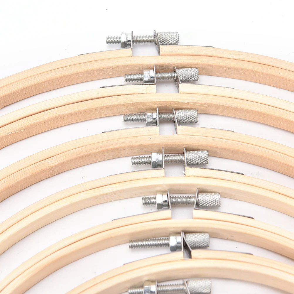 1Pcs 13-26cm Wooden Handy Cross Stitch Machine Embroidery Hoop Ring Bamboo Frame Embroidery Hoop Round Needlecraft Sewing Tools
1Pcs 13-26cm Wooden Handy Cross Stitch Machine Embroidery Hoop Ring Bamboo Frame Embroidery Hoop Round Needlecraft Sewing Tools