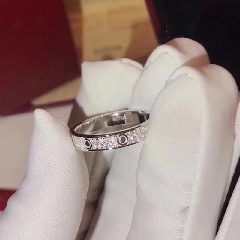 Hot Brand Pure 925 Sterling Silver Jewelry For Women Thin Width Silver Ring Full Stone Rose Gold Ring Wedding Jewelry Love Rings
Hot Brand Pure 925 Sterling Silver Jewelry For Women Thin Width Silver Ring Full Stone Rose Gold Ring Wedding Jewelry Love Rings