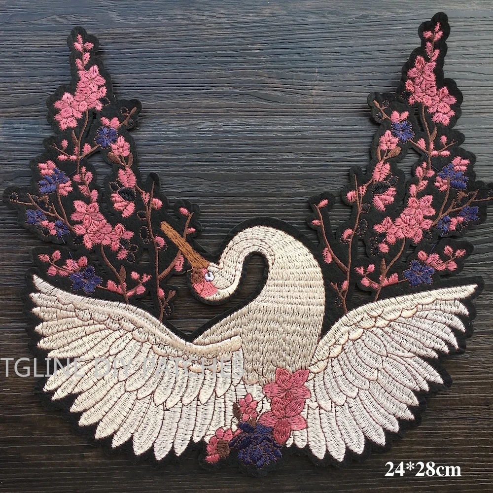 Big Beautiful Crane Bird Embroidered Applique Patches Decoration Iron on For DIY Fashion Clothing LSHB791
Big Beautiful Crane Bird Embroidered Applique Patches Decoration Iron on For DIY Fashion Clothing LSHB791