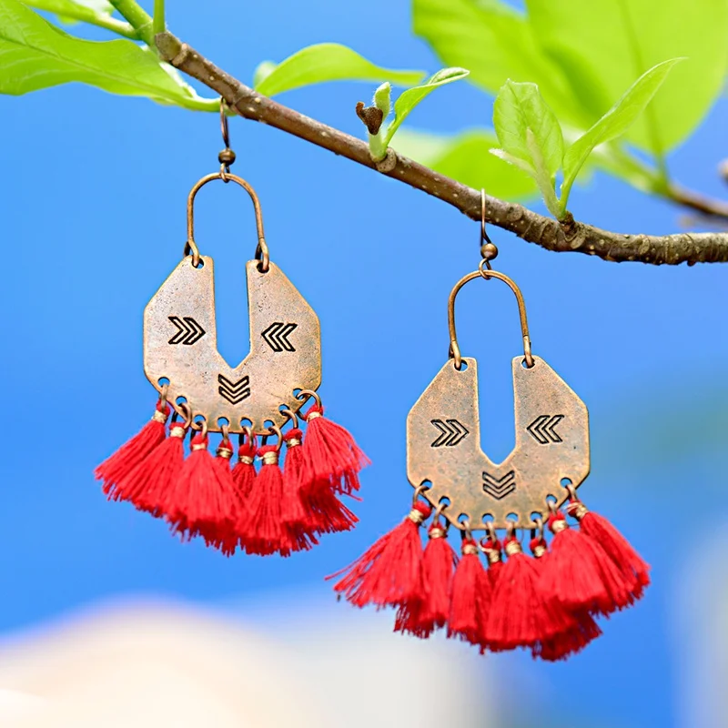 TopHanqi Bohemia Antique Bronze Long Tassel Drop Earring For Women Ethnic Vintage Metal Geometric Women's Earrings Jewelry Gift
TopHanqi Bohemia Antique Bronze Long Tassel Drop Earring For Women Ethnic Vintage Metal Geometric Women's Earrings Jewelry Gift