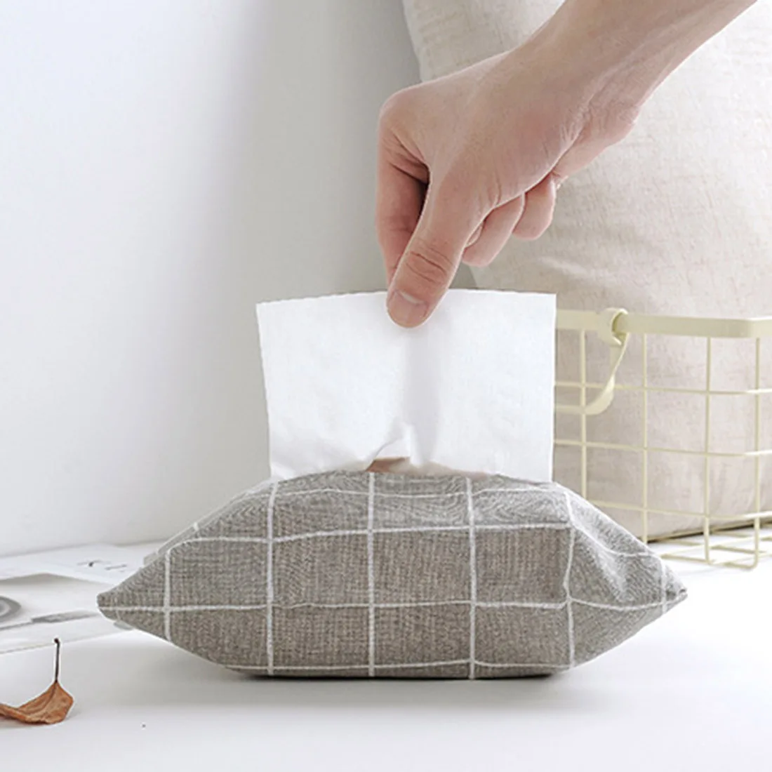 Cotton Linen Tissue Paper Cover Box Organizer Napkin Holder Support Car Storage Containers Bags Storage Container
Cotton Linen Tissue Paper Cover Box Organizer Napkin Holder Support Car Storage Containers Bags Storage Container