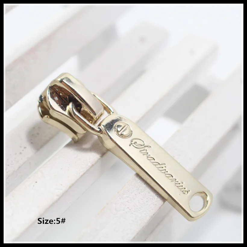 5# Wholesale 10pcs Zipper Sliders gold Metal Zipper Pulls zipper Head For Handbag/ Backpack/Clothing/Sewing Tailor Tool,q13
5# Wholesale 10pcs Zipper Sliders gold Metal Zipper Pulls zipper Head For Handbag/ Backpack/Clothing/Sewing Tailor Tool,q13