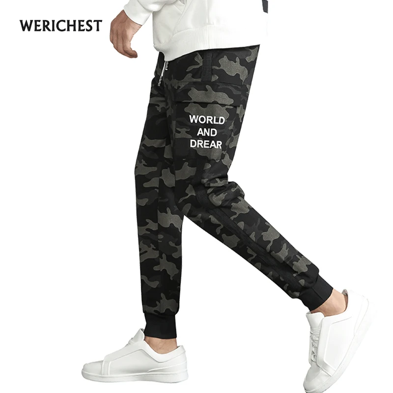 New Joggers Men Hot Sale Casual Camouflage Pants Men Quality Autumn and Winter Elastic Comfortable Trousers Men Harem Sweatpants
New Joggers Men Hot Sale Casual Camouflage Pants Men Quality Autumn and Winter Elastic Comfortable Trousers Men Harem Sweatpants