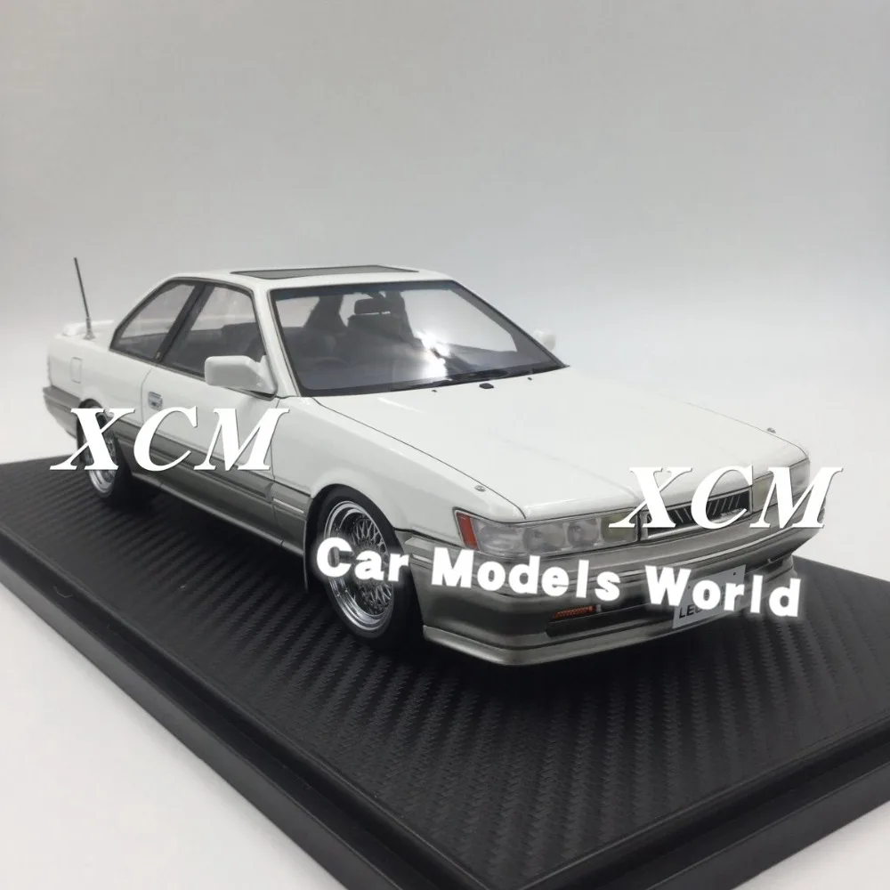 Полимерная модель автомобиля для IG-model Leopard 3 0 Ultima (F31) 1:18 (белый) + маленький