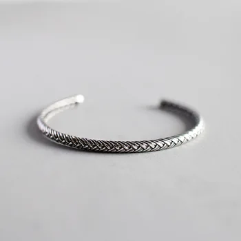 1PC 4MM RETRO Authentic 925 Sterling silver Weave Braid Roped Bangle Cuff Bracelet fine Jewelry S68
1PC 4MM RETRO Authentic 925 Sterling silver Weave Braid Roped Bangle Cuff Bracelet fine Jewelry S68
