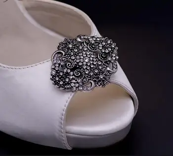 Retro DIY Classical Party Crystal Rhinestone Antique Loulan carving Decorative Clip Shoes Accessories
Retro DIY Classical Party Crystal Rhinestone Antique Loulan carving Decorative Clip Shoes Accessories