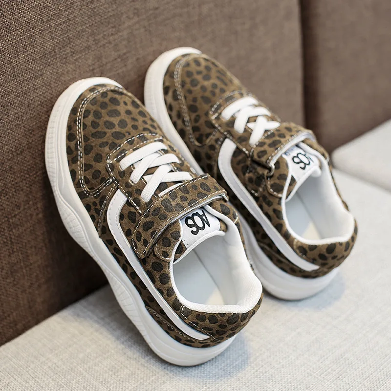 2019 spring new children's canvas shoes girls graffiti canvas shoes children sports shoes
2019 spring new children's canvas shoes girls graffiti canvas shoes children sports shoes
