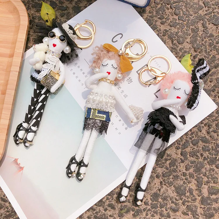 Luxury Fashion Cute Funny Girl Keychain Pendant For Backpack Plush Key Chain For Women Bag Charm Accessories Gifts
Luxury Fashion Cute Funny Girl Keychain Pendant For Backpack Plush Key Chain For Women Bag Charm Accessories Gifts