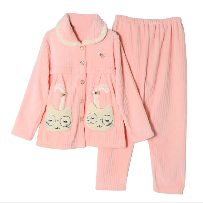 Winter fashion new month clothes autumn and winter flannel breastfeeding clothes thick warm pregnant women pajamas set
Winter fashion new month clothes autumn and winter flannel breastfeeding clothes thick warm pregnant women pajamas set
