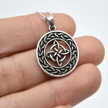 50pcs Irish Celtics Pendant Necklace Cross Knot Pendant Spirit Amulet Necklace Jewelry Women Men
50pcs Irish Celtics Pendant Necklace Cross Knot Pendant Spirit Amulet Necklace Jewelry Women Men