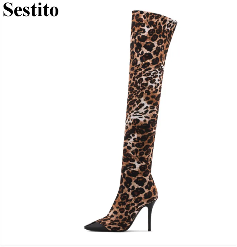 European Sexy Leopard Print Catwalk Shoes Pointed Toe Over-the-Knee Boots Women Thin Heels Slip-on Women Shoes Autumn Winter
European Sexy Leopard Print Catwalk Shoes Pointed Toe Over-the-Knee Boots Women Thin Heels Slip-on Women Shoes Autumn Winter