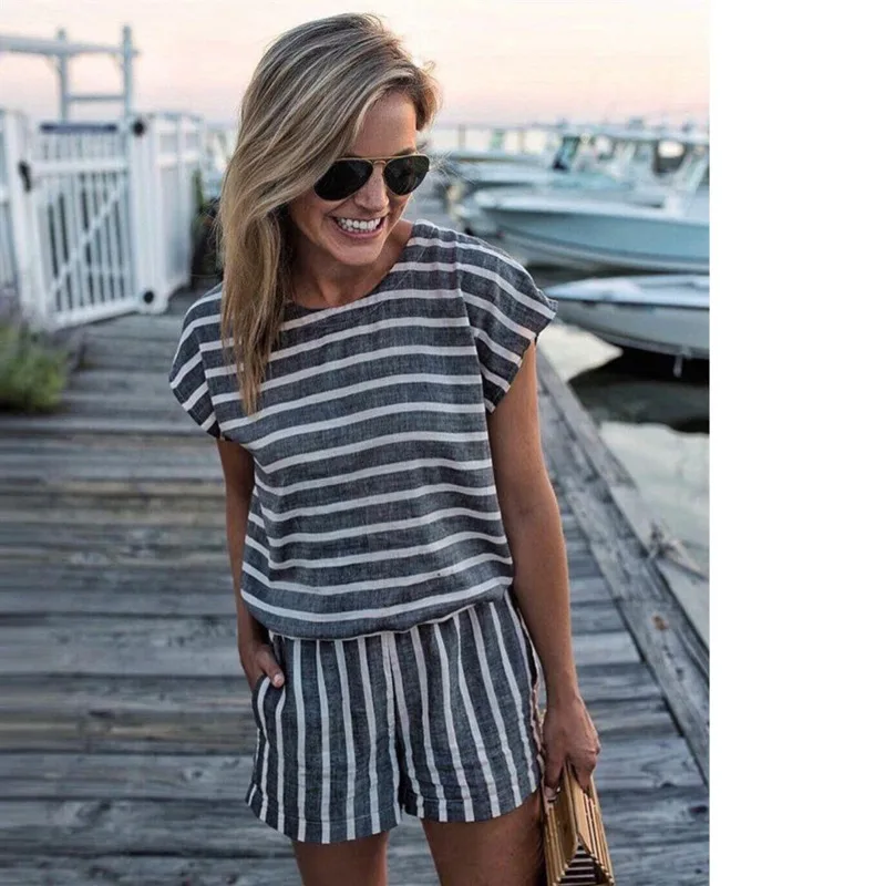 Striped Overalls For Women Short Sleeve Round neck Back Holow Bandage Rompers Body Femme Casual Beach Combishort Femme Ete wy* 
Striped Overalls For Women Short Sleeve Round neck Back Holow Bandage Rompers Body Femme Casual Beach Combishort Femme Ete wy*