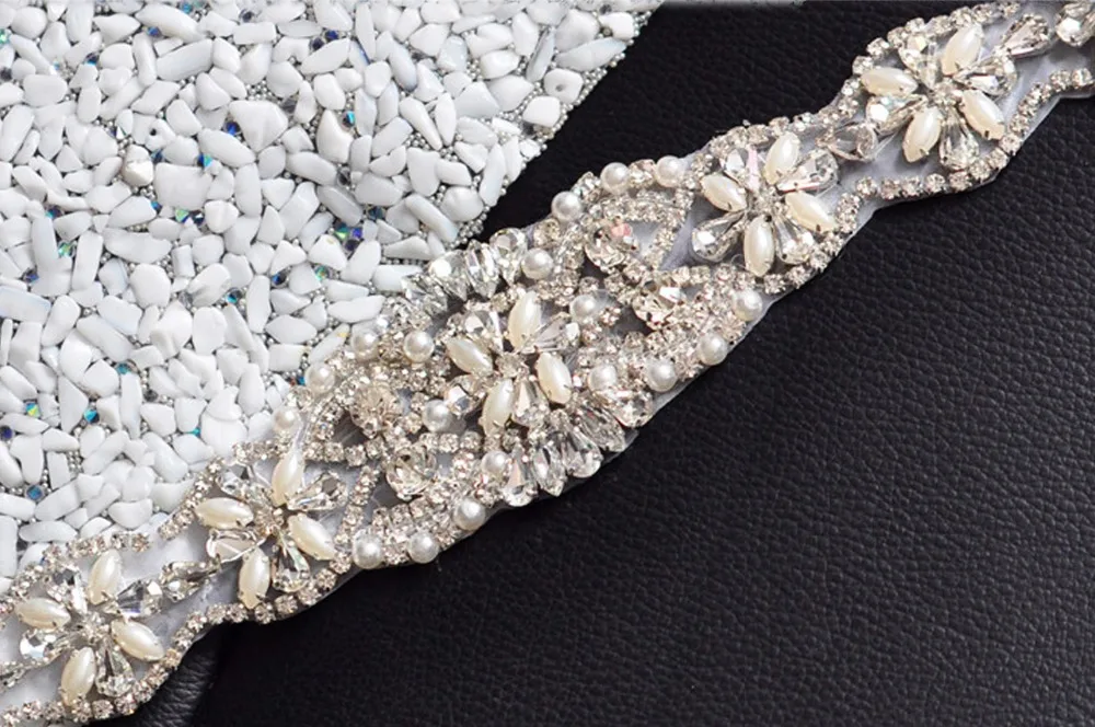 TOPQUEEN S161A Free shipping 100% pure handmade Wedding Appliques Diamonds&Beading Evening Dresses Trimming
TOPQUEEN S161A Free shipping 100% pure handmade Wedding Appliques Diamonds&Beading Evening Dresses Trimming