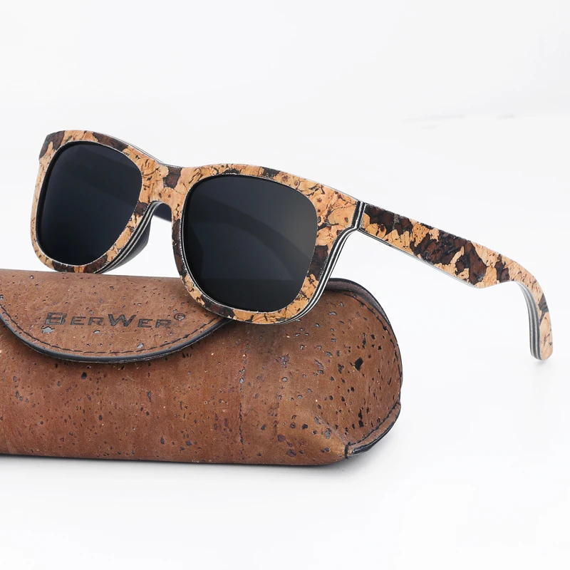 BerWer Unisex Sunglasses Wooden Cork Frame Polarized Sun Glasses UV Protection oculos de sol feminino with Cork case
BerWer Unisex Sunglasses Wooden Cork Frame Polarized Sun Glasses UV Protection oculos de sol feminino with Cork case