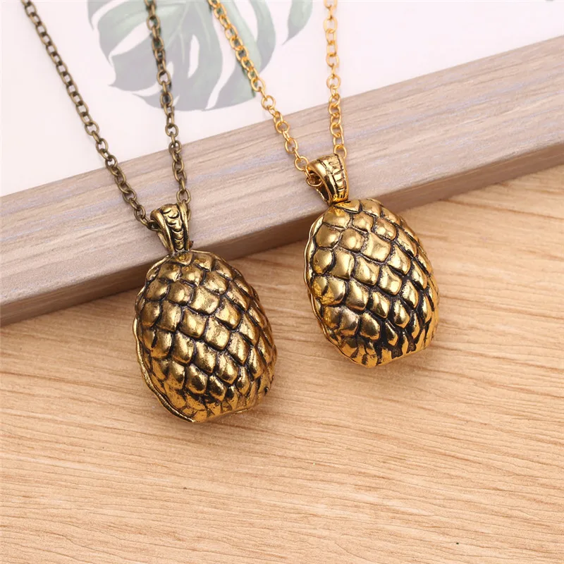 New Game Of Thrones Necklace Vintage Gold Dragon Egg Pendant Neckalace Movie Necklace 
New Game Of Thrones Necklace Vintage Gold Dragon Egg Pendant Neckalace Movie Necklace