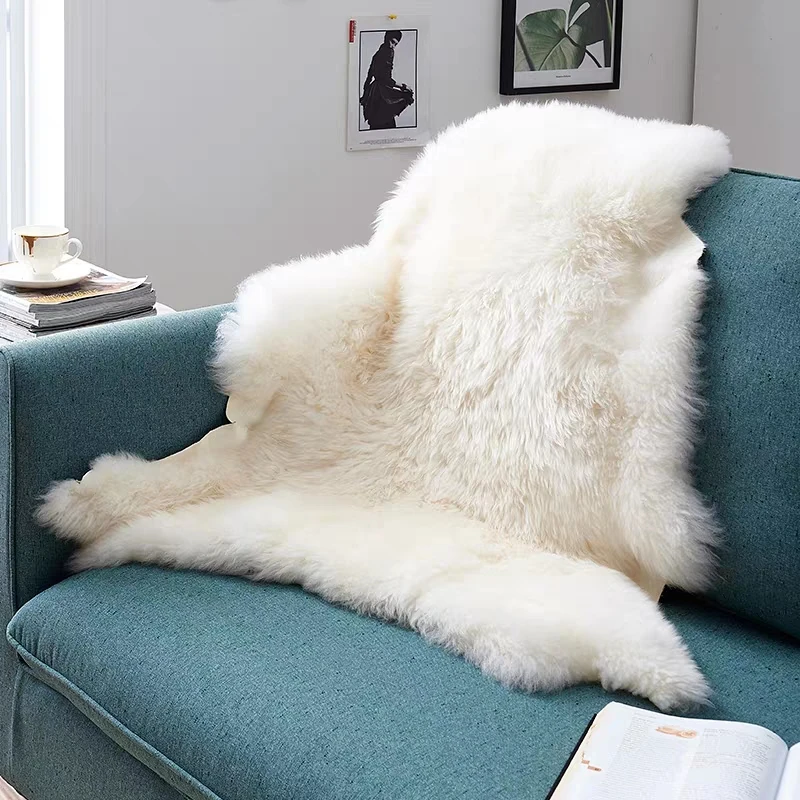 Natural Uncut 70*100CM Australian sheepskin rug for decor carpet sofa sheep fur cushion sheep skin ground mat bedroom slide rug
Natural Uncut 70*100CM Australian sheepskin rug for decor carpet sofa sheep fur cushion sheep skin ground mat bedroom slide rug
