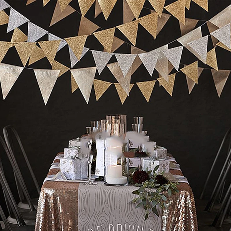 Romantic Party holiday triangle flag hanging ornaments flash golden triangle baby birthday party pull flower wall decoration
Romantic Party holiday triangle flag hanging ornaments flash golden triangle baby birthday party pull flower wall decoration