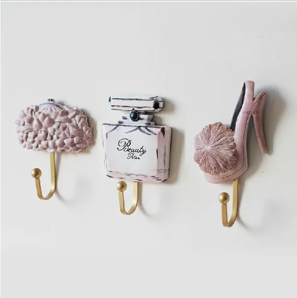Free shipping Originality Fashion high-heeled shoes wall hooks Resin with iron hooks clothes ,Cap home decorated hooks 034