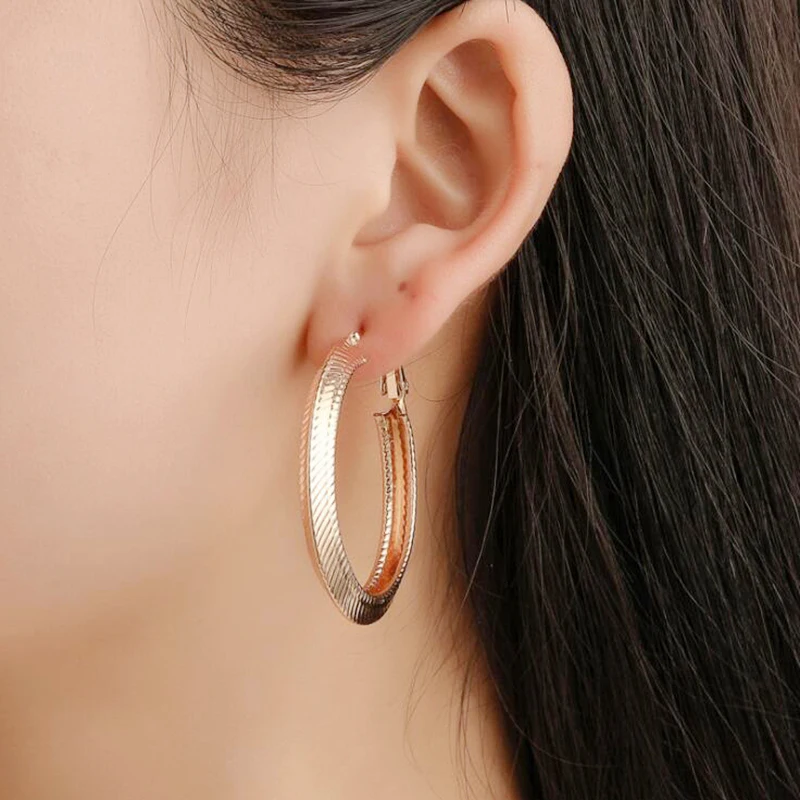 Luomansi New Personality Hoop Earrings Thick Round Minimalist Statement Earrings Party Wedding Jewelry Gift For Women Earrings
Luomansi New Personality Hoop Earrings Thick Round Minimalist Statement Earrings Party Wedding Jewelry Gift For Women Earrings