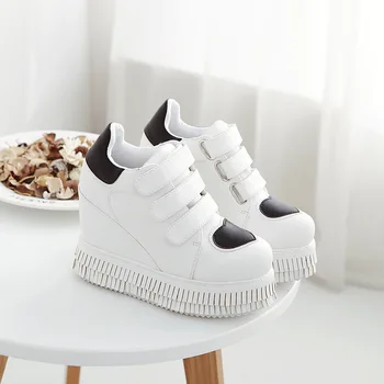 SWYIVY Women's Sneakers Platform Tassel White Shoes 2018 Autumn Heigh Increased Wedge Casaul Shoes Hook Loop Sneakers Heart 34
SWYIVY Women's Sneakers Platform Tassel White Shoes 2018 Autumn Heigh Increased Wedge Casaul Shoes Hook Loop Sneakers Heart 34