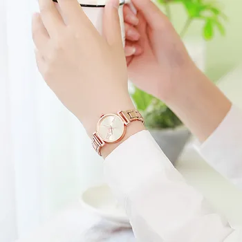 Women Alloy Steel Belt Casual Watch Geneva Simple Steel ladies women Wrist watches Dress watch gifts Wrist Party decoration ros
Women Alloy Steel Belt Casual Watch Geneva Simple Steel ladies women Wrist watches Dress watch gifts Wrist Party decoration ros