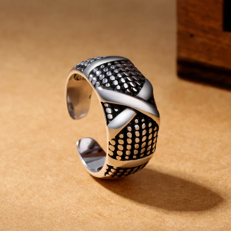 925 Sterling Silver Lovers' Rings X Shape Black Thai Silver Old Silver Opening Couple Rings For Men Women
925 Sterling Silver Lovers' Rings X Shape Black Thai Silver Old Silver Opening Couple Rings For Men Women