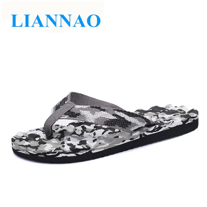Men Camouflage Flip Flops Slippers Shoes Sandals Slipper Indoor & Outdoor Casual Men Non-Slip Beach Shoes sapato masculino 39-45
Men Camouflage Flip Flops Slippers Shoes Sandals Slipper Indoor & Outdoor Casual Men Non-Slip Beach Shoes sapato masculino 39-45