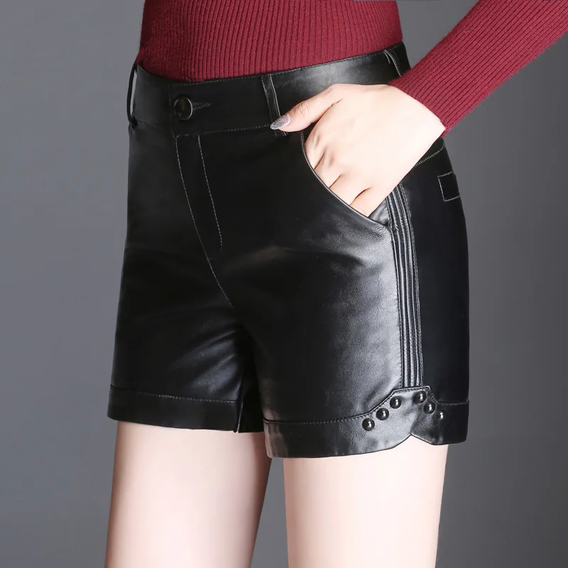 High waist shorts Women's Hot leather shorts 2019 Spring Fashion PU leathe Rivet Mosaic Ladies Skinny Leatherwear shorts Girls
High waist shorts Women's Hot leather shorts 2019 Spring Fashion PU leathe Rivet Mosaic Ladies Skinny Leatherwear shorts Girls