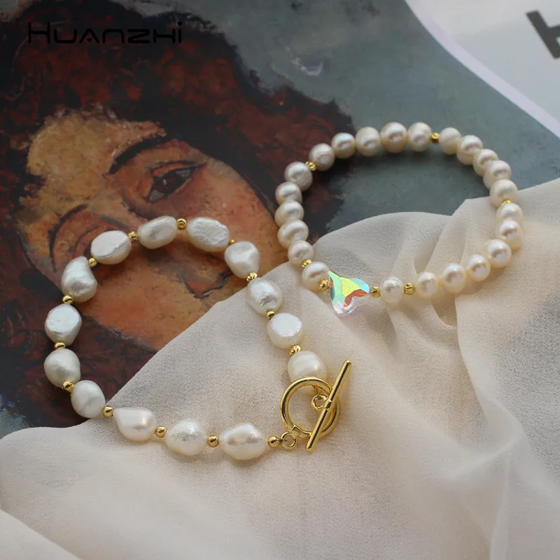 HUANZHI 2019 Crystal Heart Love Freshwater Pearls Beading Summer Fashion Chic elegant Chain Bracelet For Women Wedding Jewelry
HUANZHI 2019 Crystal Heart Love Freshwater Pearls Beading Summer Fashion Chic elegant Chain Bracelet For Women Wedding Jewelry