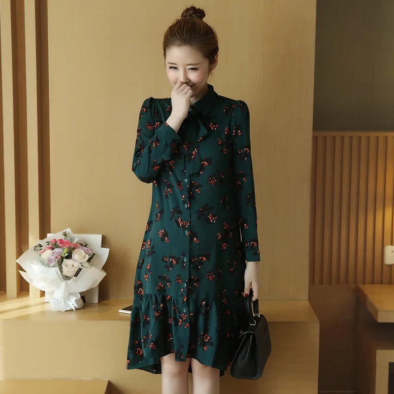 2017 new maternity dress spring new Korean fashion sweet temperament long-sleeved dress out long cotton skirt
2017 new maternity dress spring new Korean fashion sweet temperament long-sleeved dress out long cotton skirt