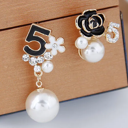 Fashion Enamel Five and Rose Flower crystal pearl Earrings Fashion Accessories for women
Fashion Enamel Five and Rose Flower crystal pearl Earrings Fashion Accessories for women