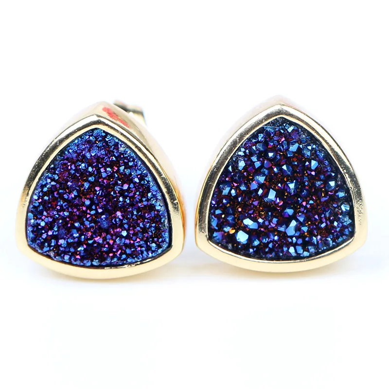 HanKun Gold Color Fashion Jewelry Plating Color Triangle Natural Agates Tiny Druzy Stone Stud Earrings
HanKun Gold Color Fashion Jewelry Plating Color Triangle Natural Agates Tiny Druzy Stone Stud Earrings