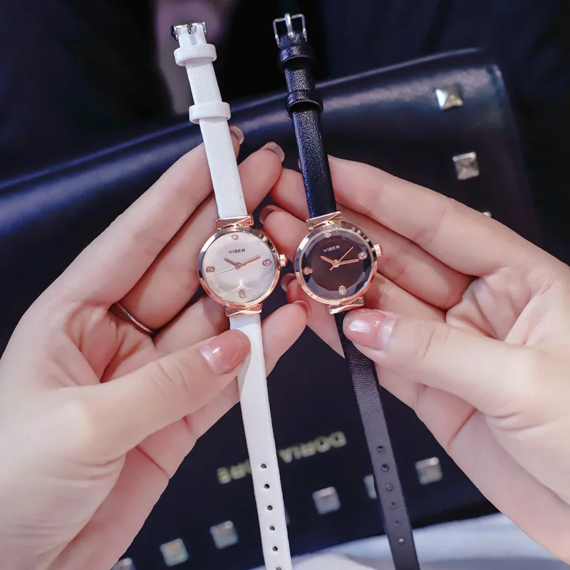 Luxury Fashion Casual Ladies Small Watches Rhinestone Charm Women's Dress Watch Black White Female Leather Quartz Wristwatches
Luxury Fashion Casual Ladies Small Watches Rhinestone Charm Women's Dress Watch Black White Female Leather Quartz Wristwatches