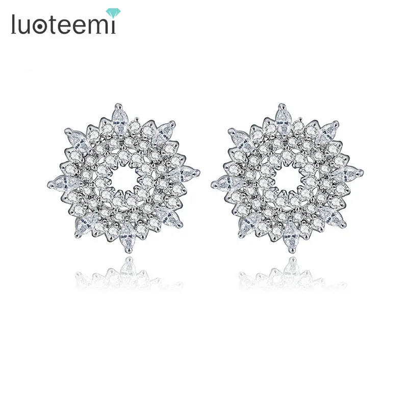 LUOTEEMI AAA Quality Fashion 2016 New Style Sparkling Genuine Crystal CZ Stud Earrings For Women Wedding Bridal Brincos
LUOTEEMI AAA Quality Fashion 2016 New Style Sparkling Genuine Crystal CZ Stud Earrings For Women Wedding Bridal Brincos